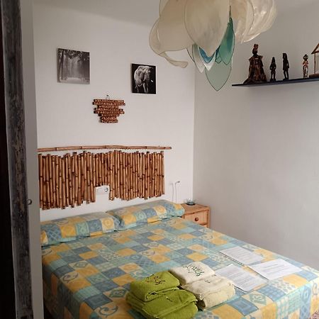 Mari, Comparto El Piso Apartment บลาเนส ภายนอก รูปภาพ